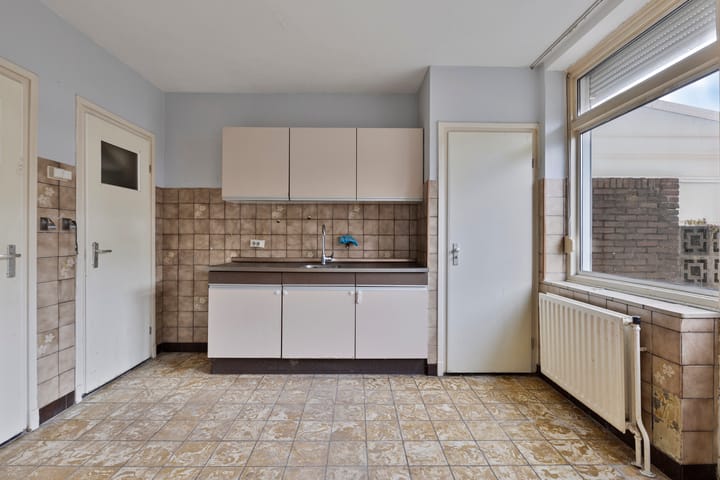 Photo 7 of Eikstraat 81