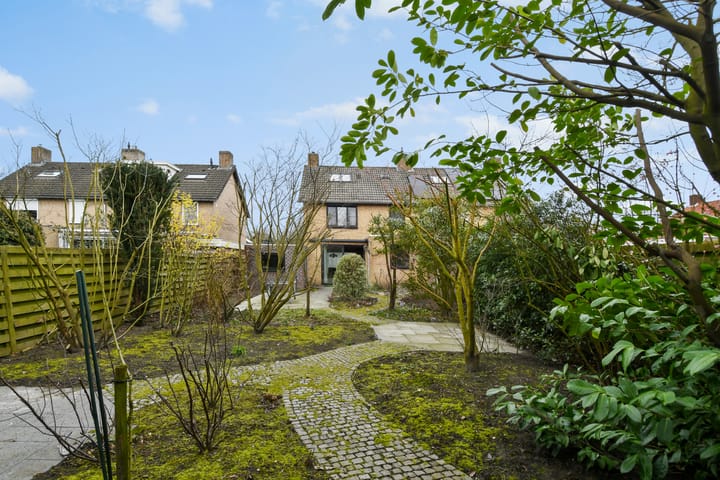 Foto 3 van Adelastraat 16