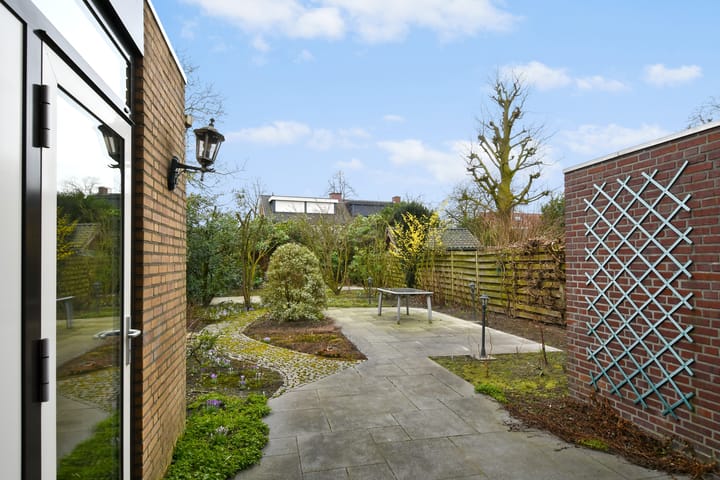 Foto 25 van Adelastraat 16