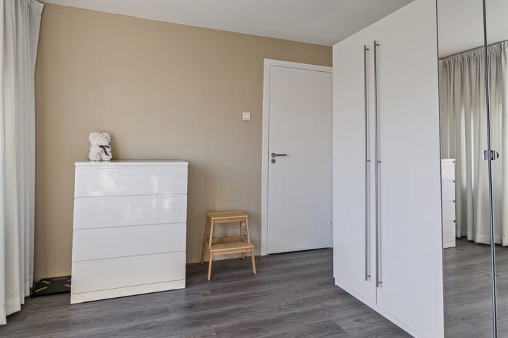 Foto 18 van Jacobus van Looystraat 12