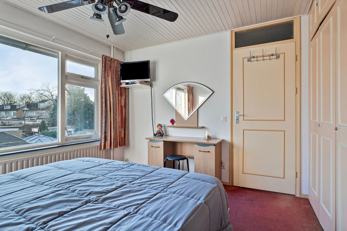 Photo 14 of Churchillstraat 36