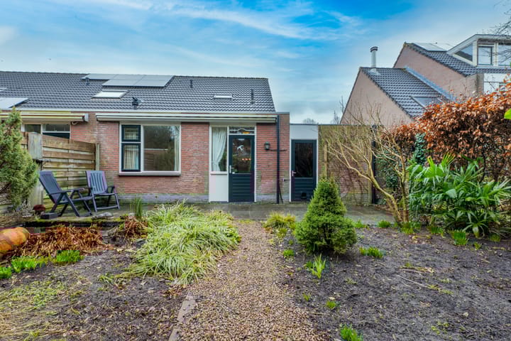 Foto 17 van Adri Piecklaan 16