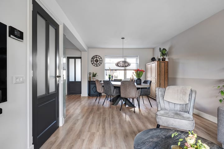 Foto 10 van Emmastraat 34