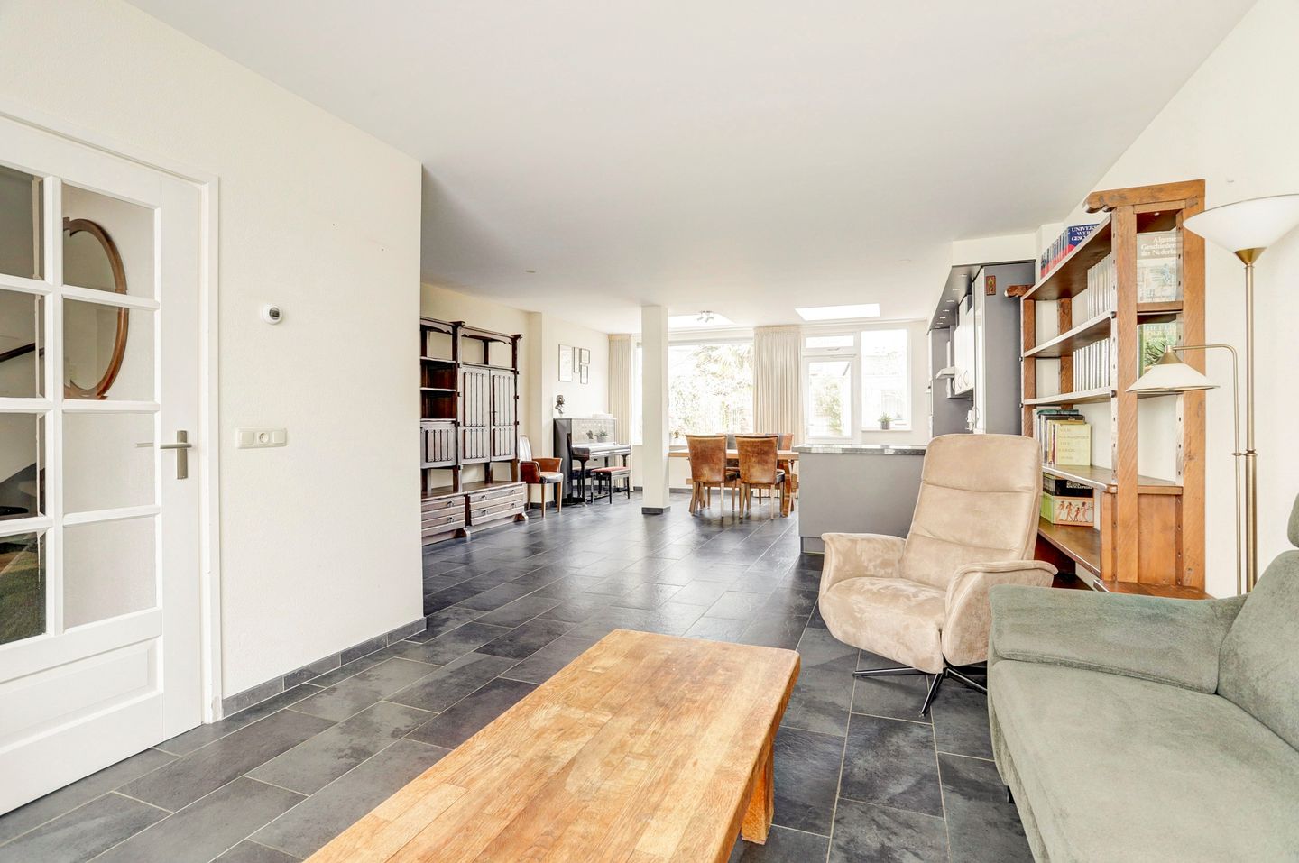 Foto 10 van Wolvespoor 25