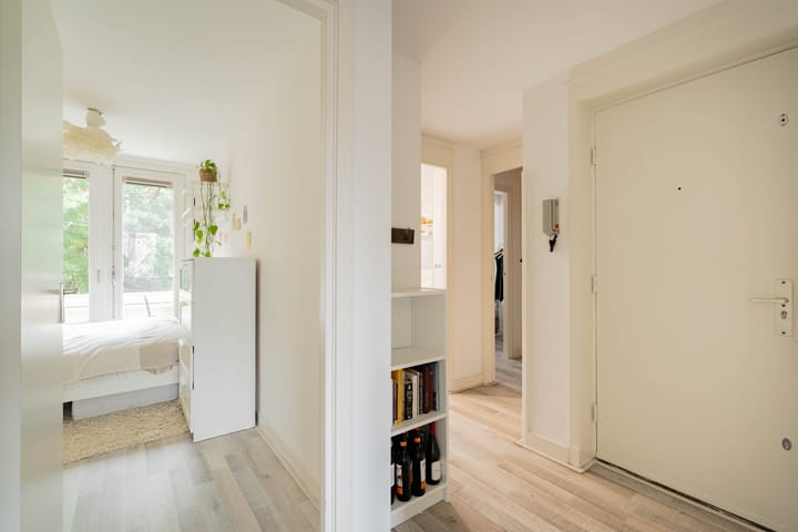 Foto 16 van Henriëtte Ronnerplein 5-2