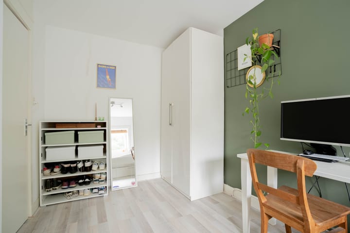 Foto 21 van Henriëtte Ronnerplein 5-2