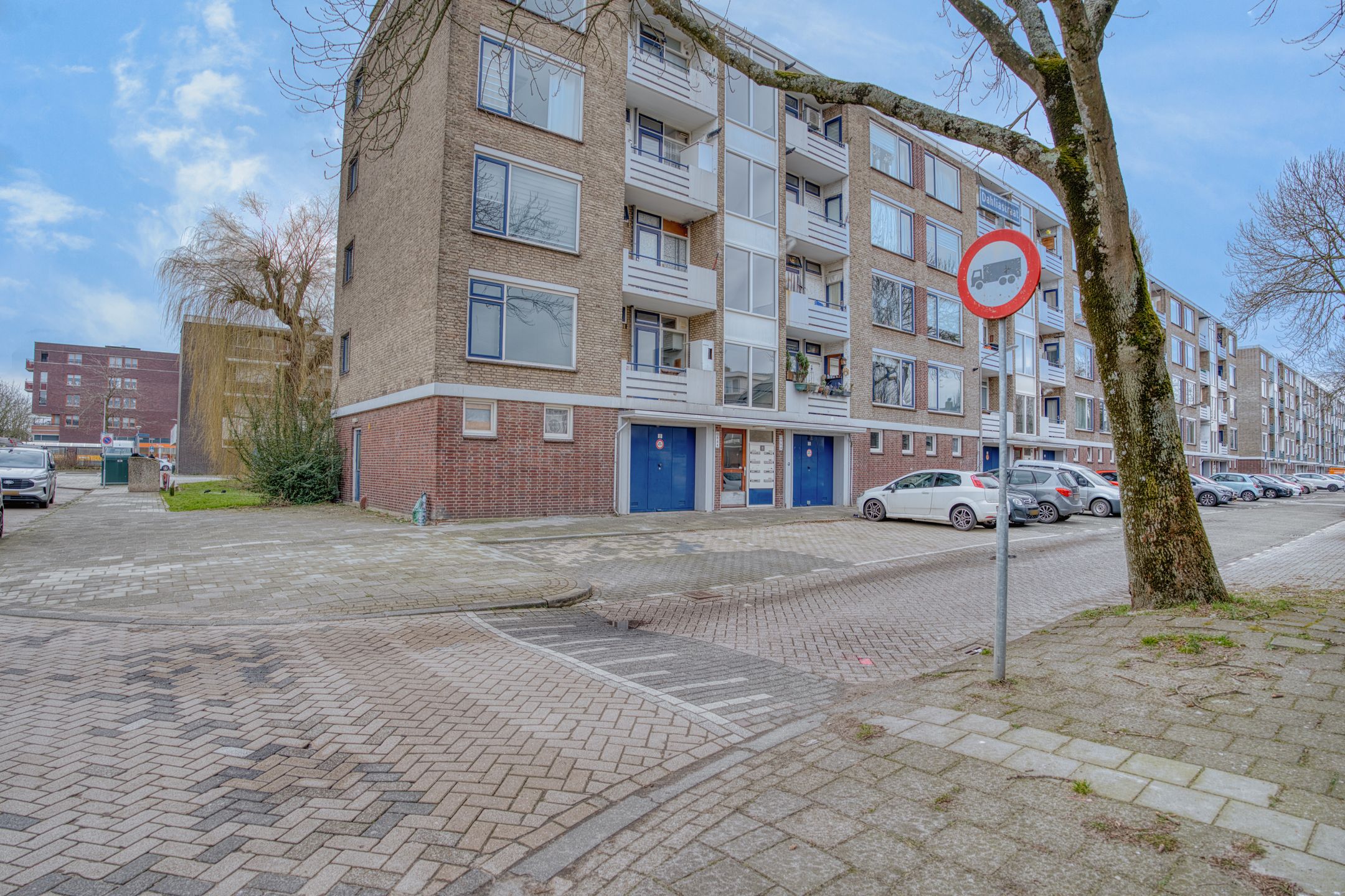 Photo 27 of Dahliastraat 8