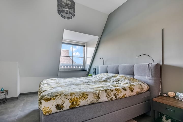 Foto 17 van Binnenweg 10-8