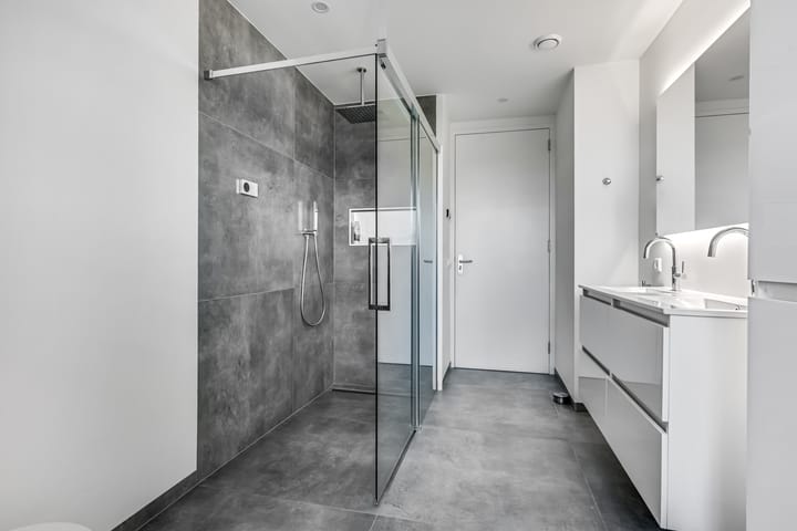 Foto 23 van Binnenweg 10-8