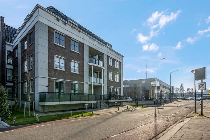 Foto 30 van Binnenweg 10-8