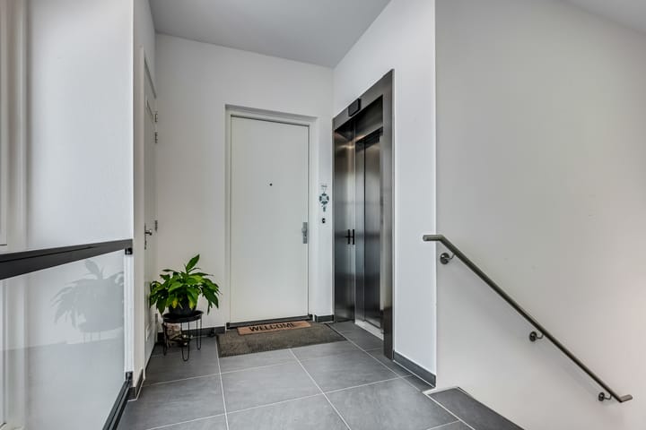 Foto 27 van Binnenweg 10-8