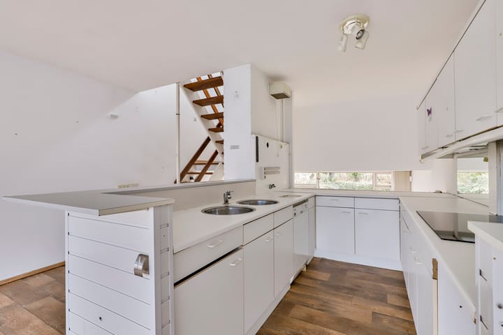 Foto 11 van Weth J Teeringstraat 9