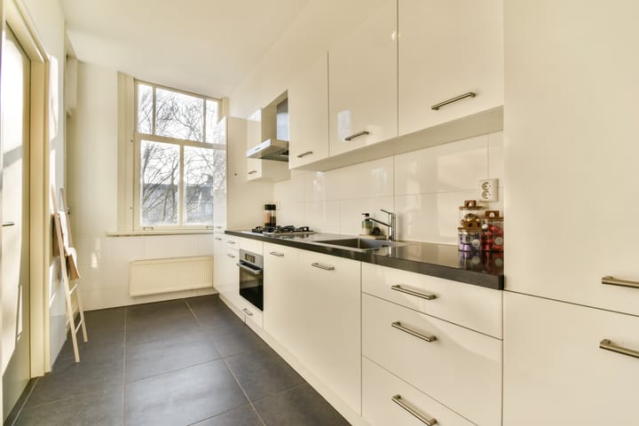 Foto 2 van Admiraal De Ruijterweg 43-3