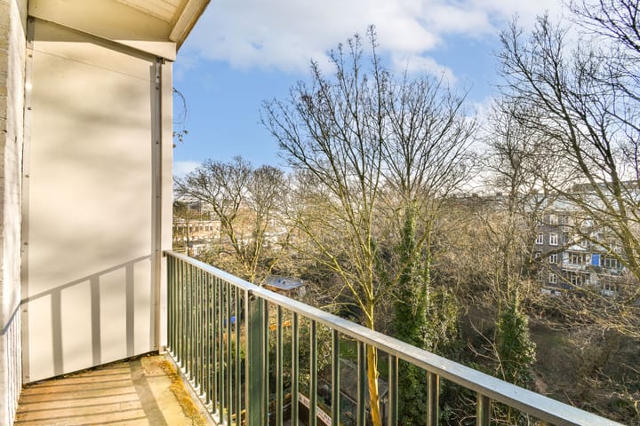 Foto 8 van Admiraal De Ruijterweg 43-3