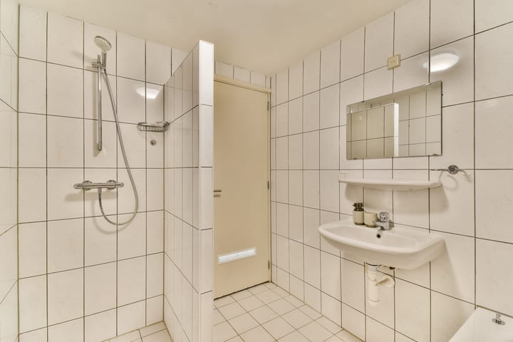 Foto 20 van Admiraal De Ruijterweg 43-3