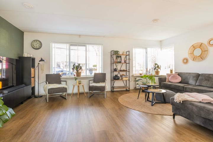 Foto 5 van Middellaan 102