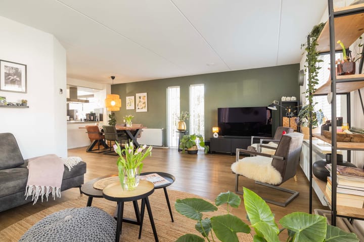 Foto 7 van Middellaan 102