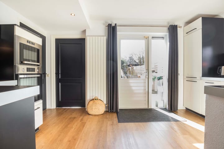 Foto 12 van Middellaan 102