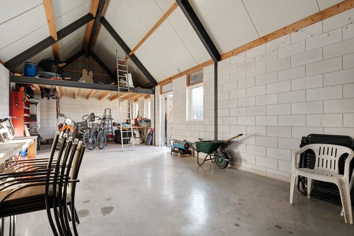 Photo 37 of Tolhuisweg 23