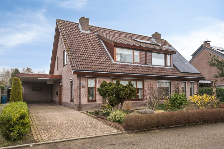 Photo 1 of Albert van Meerveldstraat 35