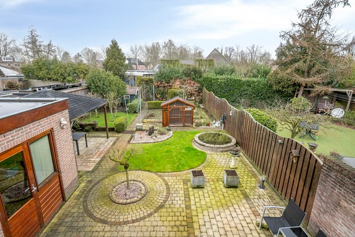 Photo 17 of Albert van Meerveldstraat 35