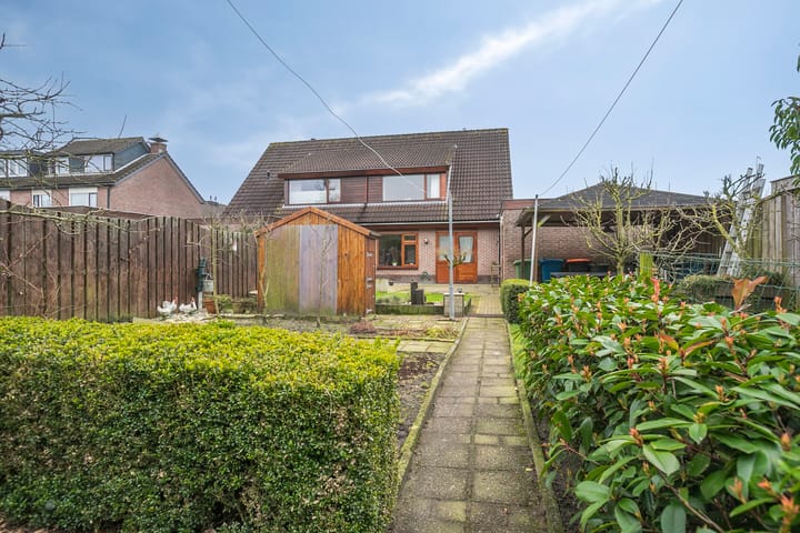 Photo 28 of Albert van Meerveldstraat 35