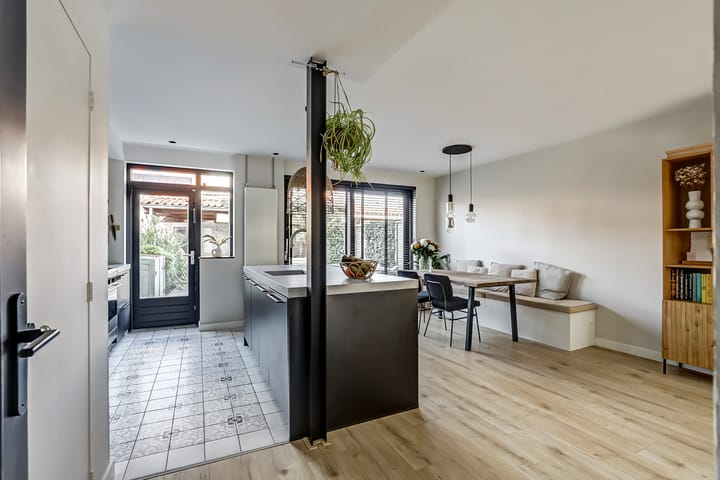 Foto 8 van Gravin Machteldplantsoen 33