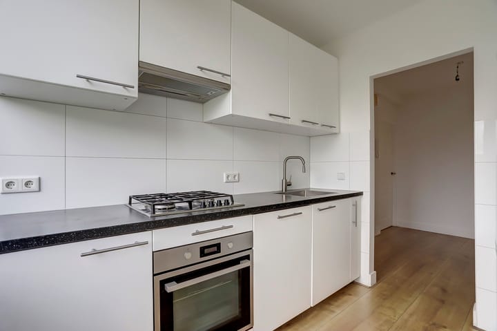 Foto 3 van Dickensstraat 9