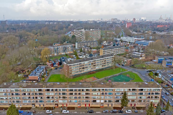 Foto 26 van Dickensstraat 9