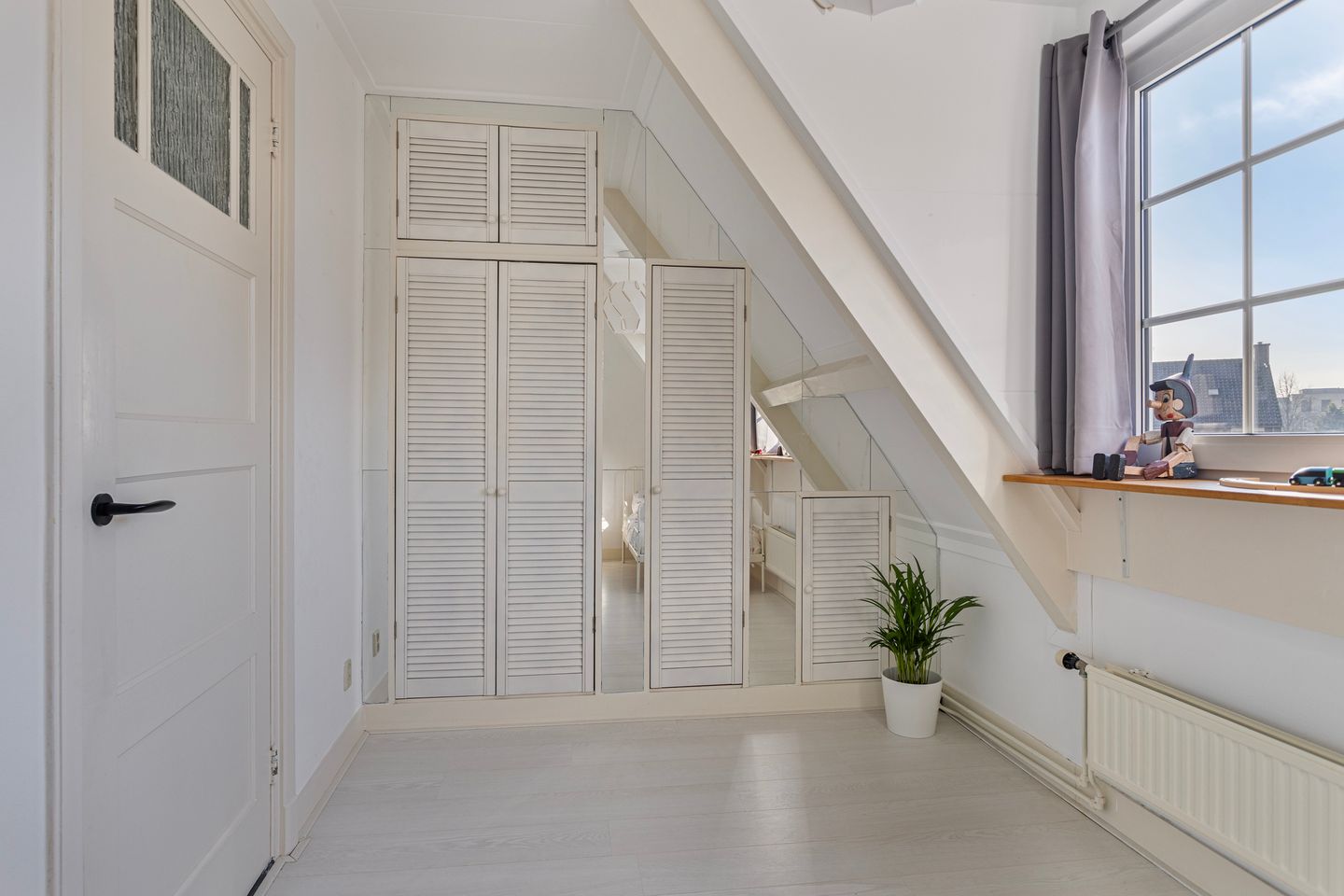 Foto 20 van Bresstraat 32