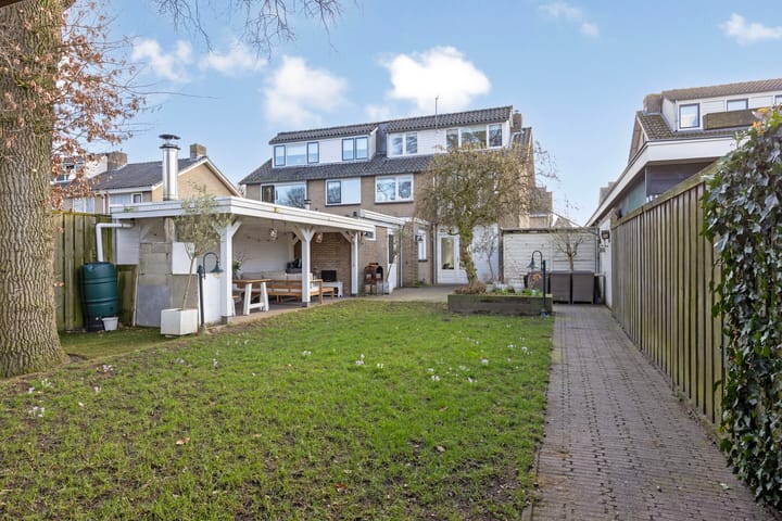 Foto 2 van Baron Mackaystraat 10