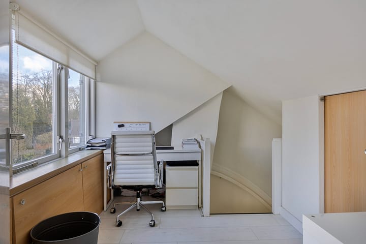 Foto 32 van Baron Mackaystraat 10