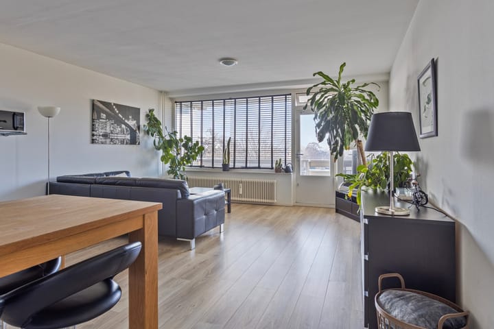 Photo 9 of John F. Kennedyplantsoen 23