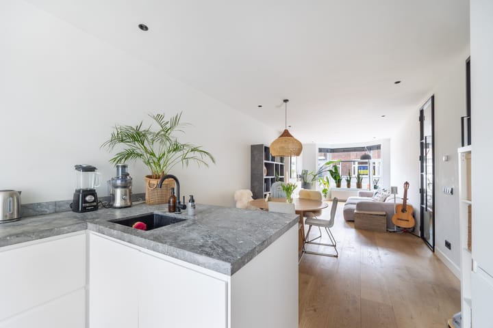 Foto 8 van Stuyvesantstraat 251