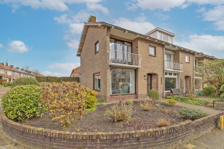 Foto 1 van C. Evertsenstraat 86