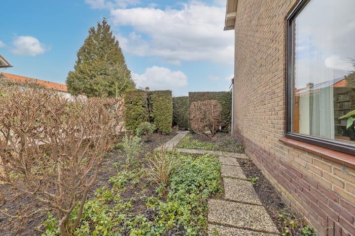 Foto 9 van C. Evertsenstraat 86