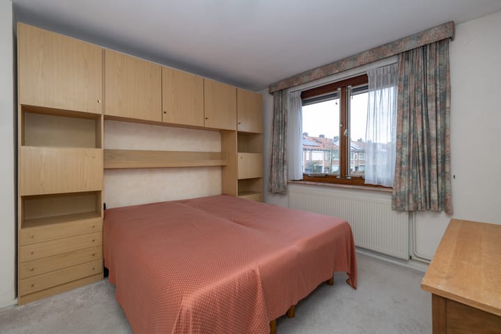 Foto 17 van C. Evertsenstraat 86