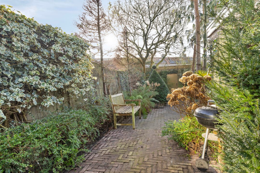 Photo 23 of Postillonstraat 58