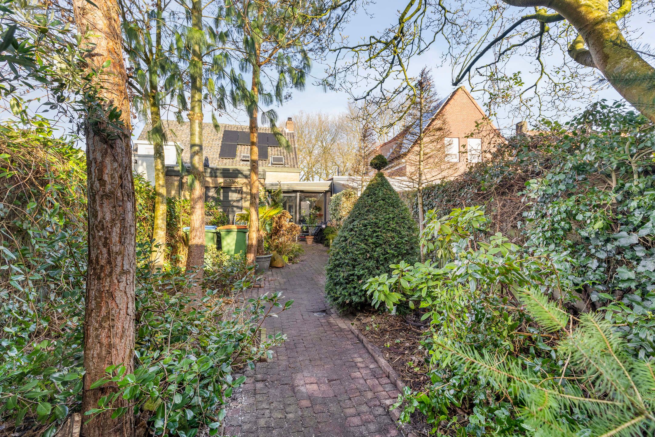 Photo 24 of Postillonstraat 58