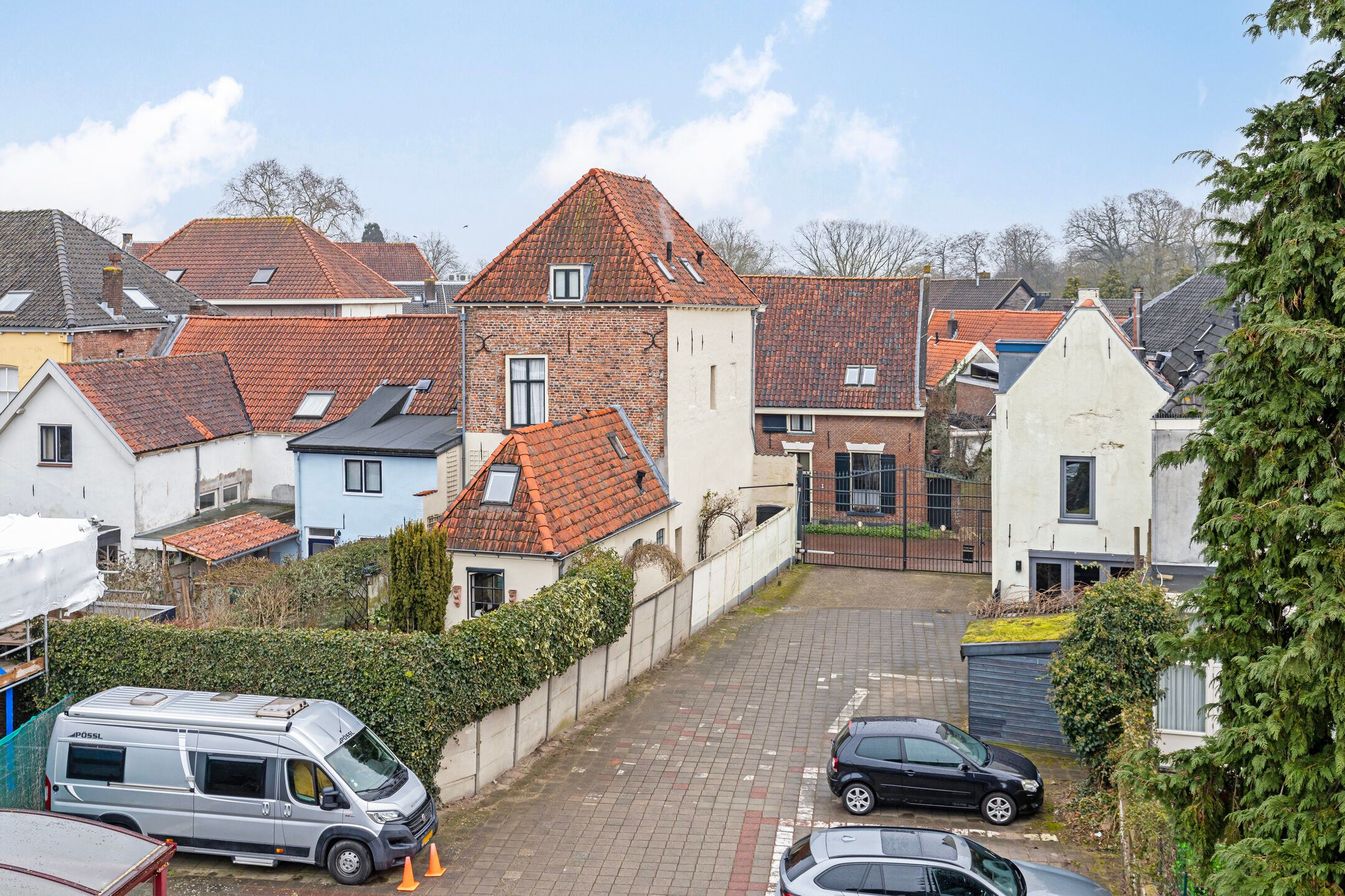 Foto 42 van Heerenstraat 16