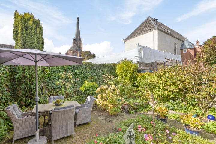 Foto 44 van Heerenstraat 16