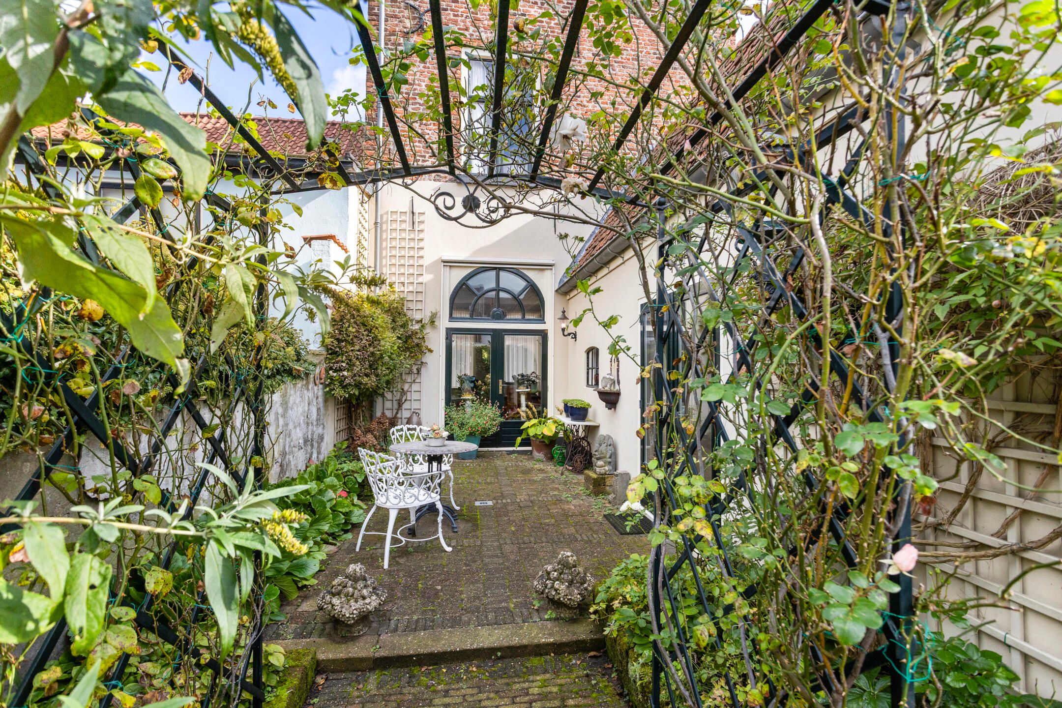 Foto 45 van Heerenstraat 16