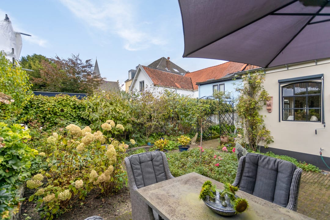 Foto 47 van Heerenstraat 16