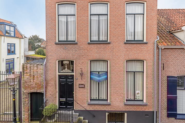 Foto 50 van Heerenstraat 16