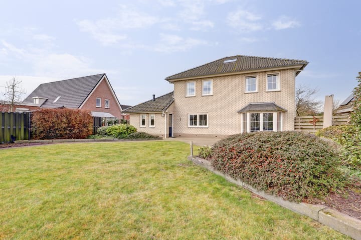 Foto 45 van Kerklaan 8