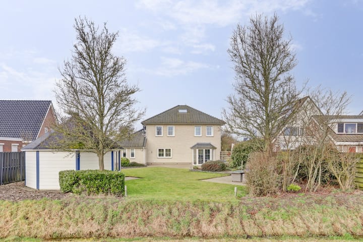 Foto 48 van Kerklaan 8