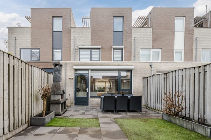 Foto 4 van Clara Wichmannstraat 18