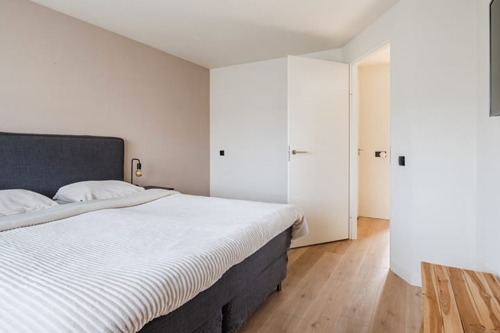 Foto 16 van Clara Wichmannstraat 18