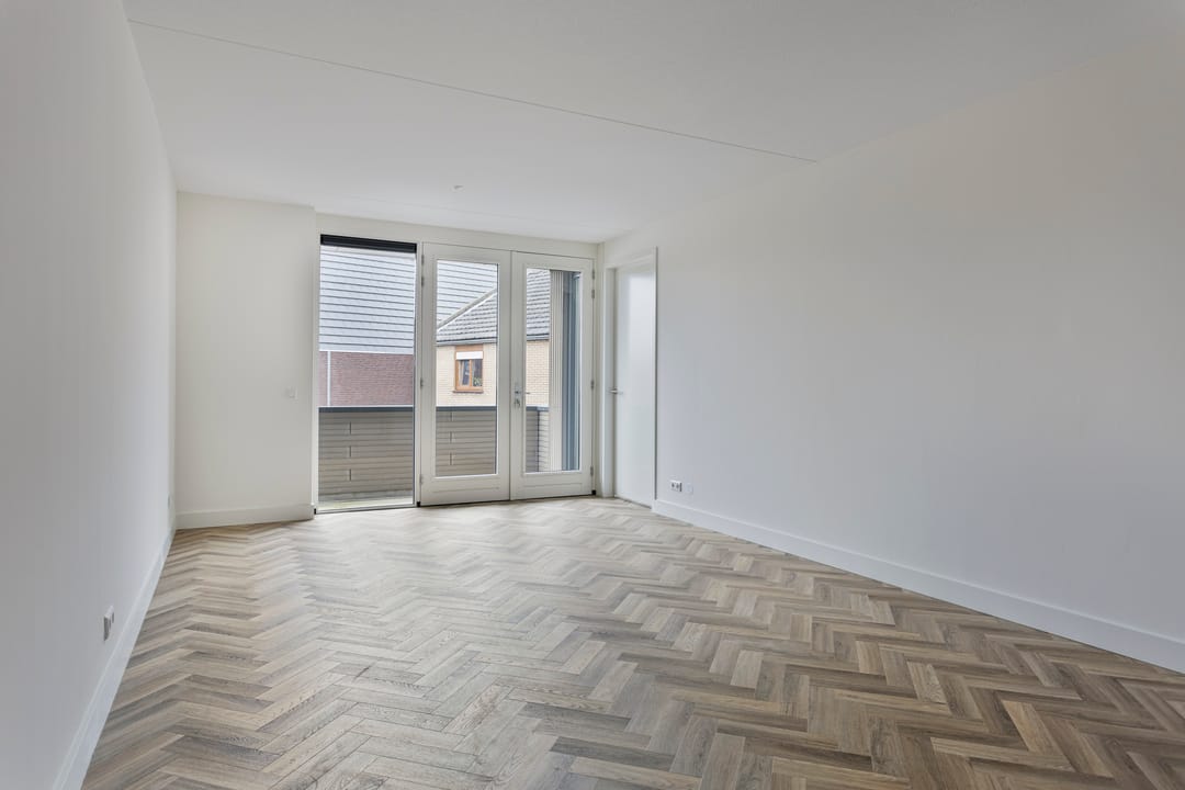 Foto 2 van Plantagebaan 2-H