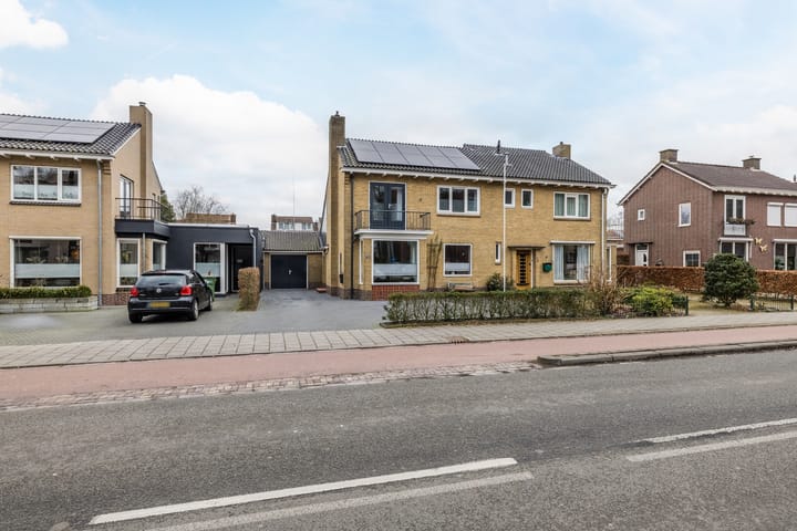 Foto 1 van van Limburg Stirumstraat 79